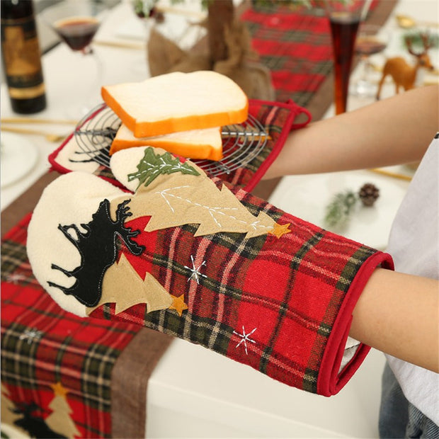 Christmas decoration supplies checkered cloth adhesive cloth insulated gloves microwave oven gloves